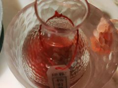 自制杨梅酒-初蓉丨遇见新川菜(亲贤街荣耀店)