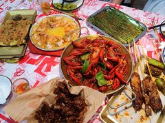 -老班长·小龙虾·鲜货烧烤大排档(金街美地店)