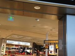 -戴高乐机场免税店(BuY PARIS DUTY FREE)