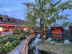 -九尺赵老四鲜鹅肠火锅