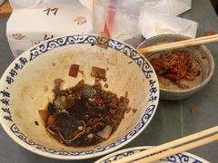 -梅溪·小伙子干挑面(安吉总店)