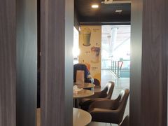 用餐区-麦当劳(深圳北站高铁店)
