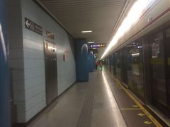 -汉中路(地铁站)