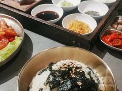 -围炉肉舍•炭烤活鳗•丹东海鲜烤肉(步行街店)