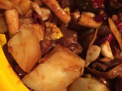 -多嘴超级肉蟹煲(欧亚卖场店)