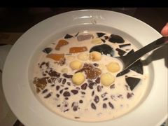 -RUXU入续糖水铺与包(卓悦中心店)