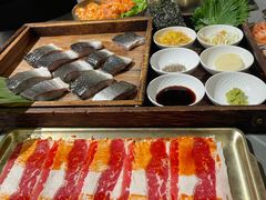 -围炉肉舍•炭烤活鳗•丹东海鲜烤肉(步行街店)