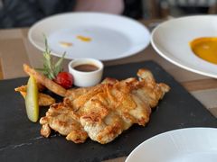 -喜洲吧·江畔老船厂·庭院餐厅(喜临院店)