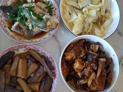 -爱的果实月嫂育婴师(世纪东方店)