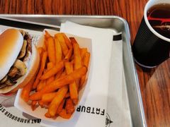 -FATBURGER 特富客汉堡(外交公寓店)