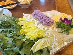 -老鼎万春卤菜(五代传承创始老店)