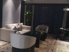 -乌鲁木齐百世昌龙泉酒店(大巴扎店)