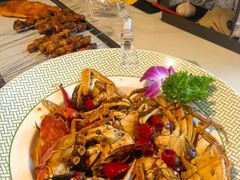 -嗨辣小聚·盘锦河蟹·海鲜烧烤龙虾(盘锦十年好店)