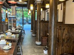 -聚汇三少·龙虾·中餐厅(莫邪路新天地店)