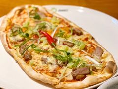 北京烤鸭披萨-JINNS锦时 steak&pizza(浸信会礼拜堂旧址店)