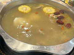 -光头药膳鸡(莱茵小镇店)