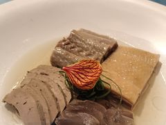 -海鸿荟·沿江菜(中山北路店)