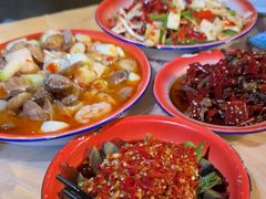 -十一街苍蝇馆子转经消江湖菜(九眼桥十一街店)