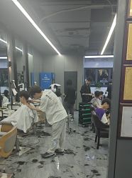 -藤野造型烫发染发