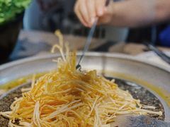 -石记东北风味烤肉店(子固路店)