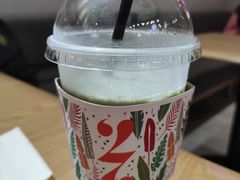 冰椰汁抹茶加奶-HELLO 27 意面·沙拉·帕尼尼