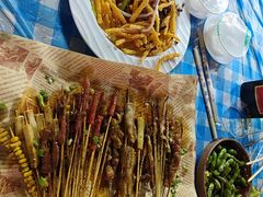 -老街烧烤大排档·地道湖北菜·龙虾馆(汉口火车站店)