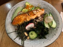 日式煎三文鱼饭-Wagas沃歌斯(太古汇店)