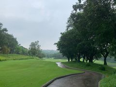 -麓湖高尔夫球俱乐部