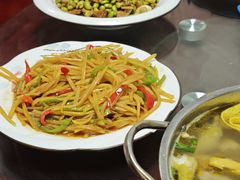 -虎洞山庄食府