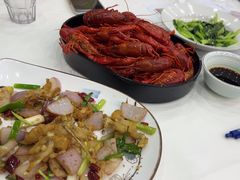 -老鄞江清水龙虾•赵赵家(江北店)