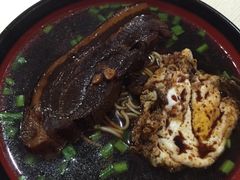 -小龙大肉面馆