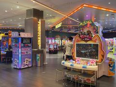 -反斗乐园π·电玩·高空拓展·蹦床(龙华天虹店)
