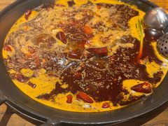 -旧街市鲜货老火锅(大光路店)