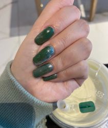 -吉吉靓甲美睫