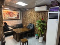 等位区-丹东特色烤肉(学府路一部店)