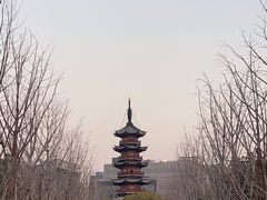 -龙华寺