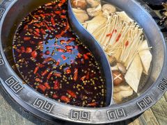 -销魂美蛙鱼头火锅(上海首店)