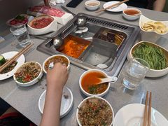 -海底捞火锅(凯德广场店)