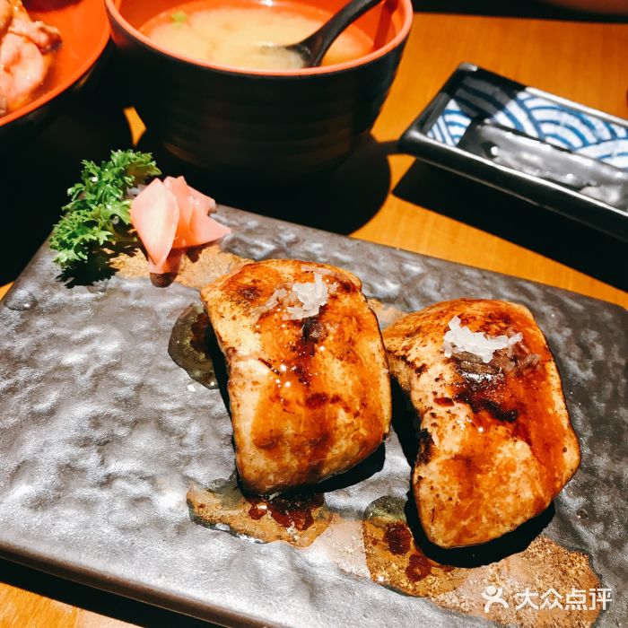 魔丼屋(日月光店)鹅肝寿司图片