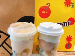 热芋泥波波鲜奶-喜茶(迪士尼小镇DP店)