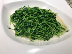 -宝燕海货工场(长江国际店)