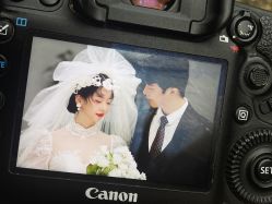 点击看大图 -至臻微拉婚纱摄影