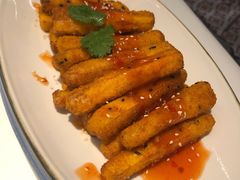 -思博半步颠小酒馆(梦时代店)