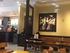 大堂-星巴克臻选(威海威高广场店)