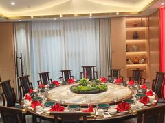 -犇鼎牛潮汕牛肉火锅(新辰里学清路店)