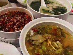 -满江红四季餐厅 · 国家五钻级酒家(新纪元大酒店店)