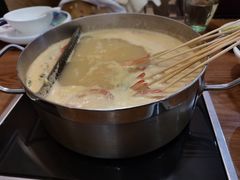 -樾餐厅泰式海鲜火锅(民歌湖店)