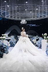 -桃子造型婚纱礼服(凤起广场店)
