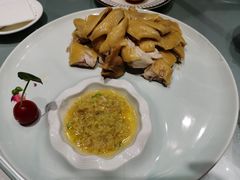 白切本地鸡-广东道至正餐厅(区庄店)