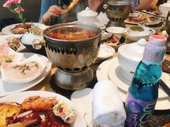 -雍和会海鲜姿造自助(湖东路店)
